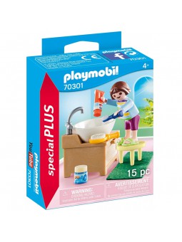 PLAYMOBIL Nena amb lavabo